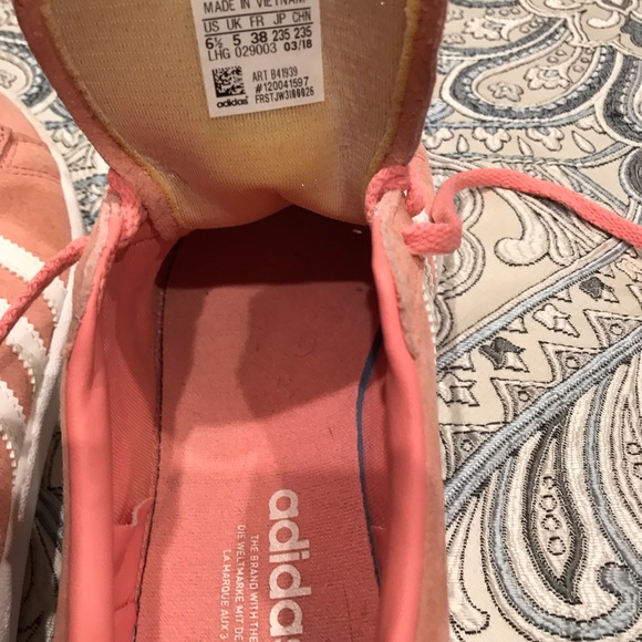 Adidas campus pink sneakers in size 6.5 - Picture 4 of 6